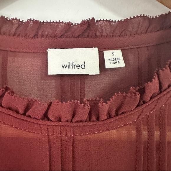 Aritzia Wilfred Deep Burgundy Lourdes Ruffled Crew Neck Blouse Size S - Picture 5 of 13